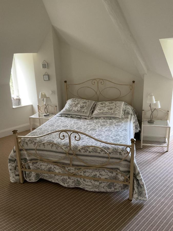 Chateau Tout Y Fault Loriges Exterior foto