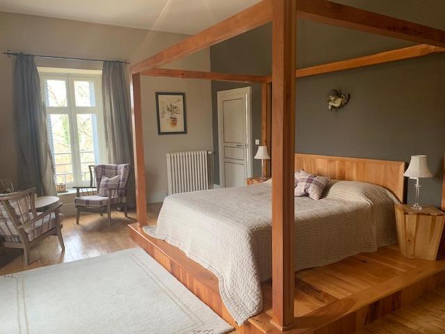 Chateau Tout Y Fault Loriges Zimmer foto